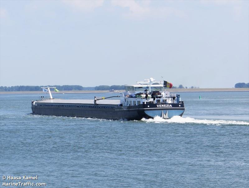 venezia (Cargo ship) - IMO , MMSI 205412690, Call Sign OT4126 under the flag of Belgium