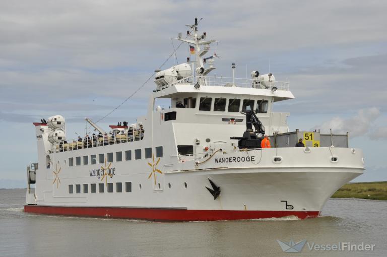 wangerooge (Passenger Ship) - IMO 8417247, MMSI 211298680, Call Sign DCRL under the flag of Germany