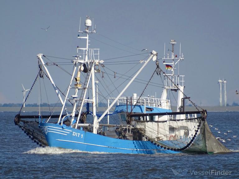 martha bruhns (Fishing vessel) - IMO , MMSI 211586000, Call Sign DQQJ under the flag of Germany