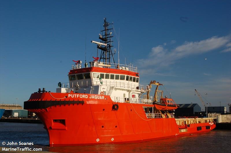 putford jaguar (Offshore Tug/Supply Ship) - IMO 9359844, MMSI 235051735, Call Sign MNDJ under the flag of United Kingdom (UK)