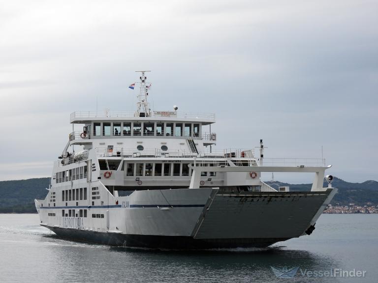 ugljan (Passenger/Ro-Ro Cargo Ship) - IMO 8647854, MMSI 238295640, Call Sign 9A6035 under the flag of Croatia