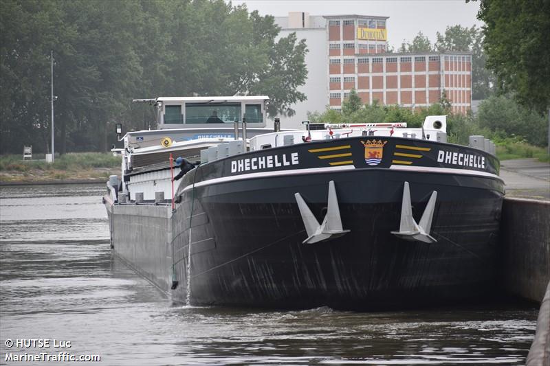 dhechelle (Cargo ship) - IMO , MMSI 244131832, Call Sign PE8090 under the flag of Netherlands