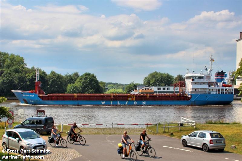 wilson hook (General Cargo Ship) - IMO 9017434, MMSI 257077560, Call Sign LAIH8 under the flag of Norway