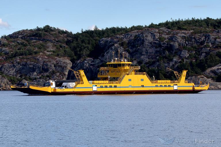 neptunus (Passenger ship) - IMO , MMSI 265761380, Call Sign SKIC under the flag of Sweden