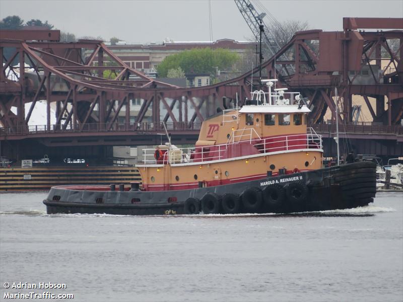 harold a. reinauer (Tug) - IMO , MMSI 367513020, Call Sign WDG2185 under the flag of United States (USA)