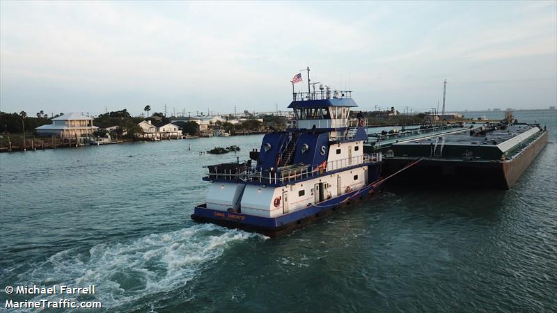 capt daniel clement (Tug) - IMO , MMSI 367600750, Call Sign WDH2744 under the flag of United States (USA)