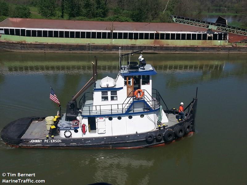johnny peterson (Tug) - IMO , MMSI 367708380, Call Sign WDI5422 under the flag of United States (USA)