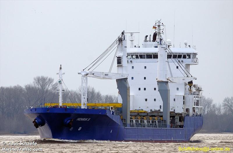 henrik s (General Cargo Ship) - IMO 9347633, MMSI 374202000, Call Sign 3FMX6 under the flag of Panama