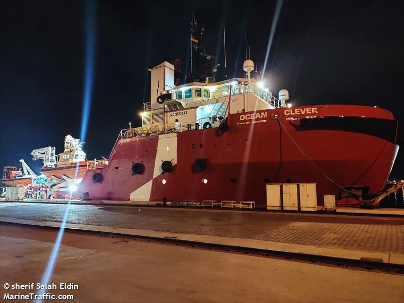 ocean clever (Offshore Tug/Supply Ship) - IMO 9513945, MMSI 377709000, Call Sign J8B6044 under the flag of St Vincent & Grenadines