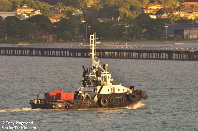 plutao (Tug) - IMO 9205316, MMSI 710000680, Call Sign PS5638 under the flag of Brazil