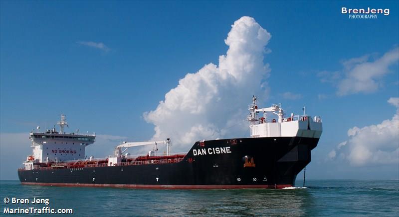 dan cisne (Crude Oil Tanker) - IMO 9513440, MMSI 219332000, Call Sign OZHP2 under the flag of Denmark