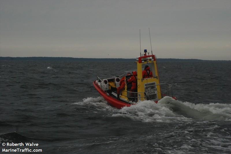 rescue k osihn (-) - IMO , MMSI 265628480, Call Sign 7SA2413 under the flag of Sweden