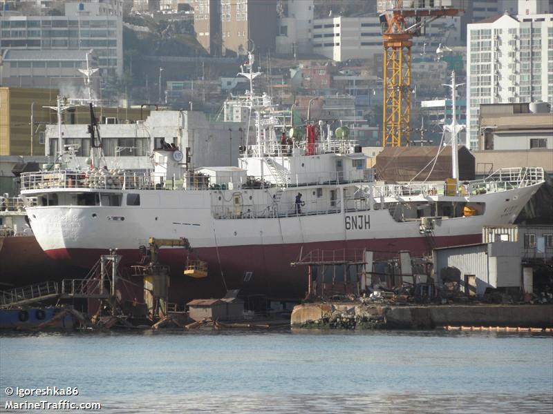 no.2 kyung yang (Fishing Vessel) - IMO 8805315, MMSI 440773000, Call Sign 6NJH under the flag of Korea