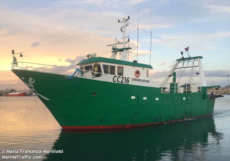 leonardo antonio (Fishing vessel) - IMO , MMSI 247133570, Call Sign ILTB2 under the flag of Italy