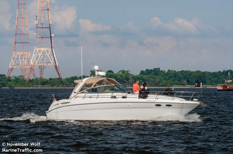 broken road ii (Pleasure craft) - IMO , MMSI 338425607 under the flag of USA