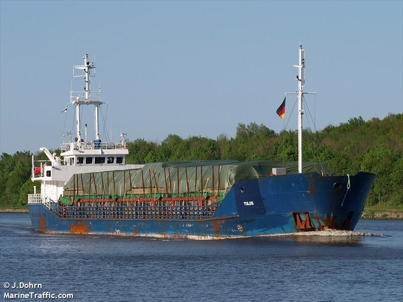 dixie patriot (Offshore Support Vessel) - IMO 8765694, MMSI 352177000, Call Sign 3EUX8 under the flag of Panama