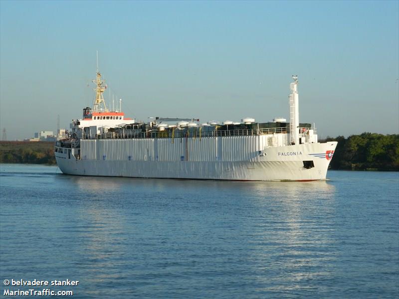 sillycat (Sailing vessel) - IMO , MMSI 353620000, Call Sign HO5648 under the flag of Panama