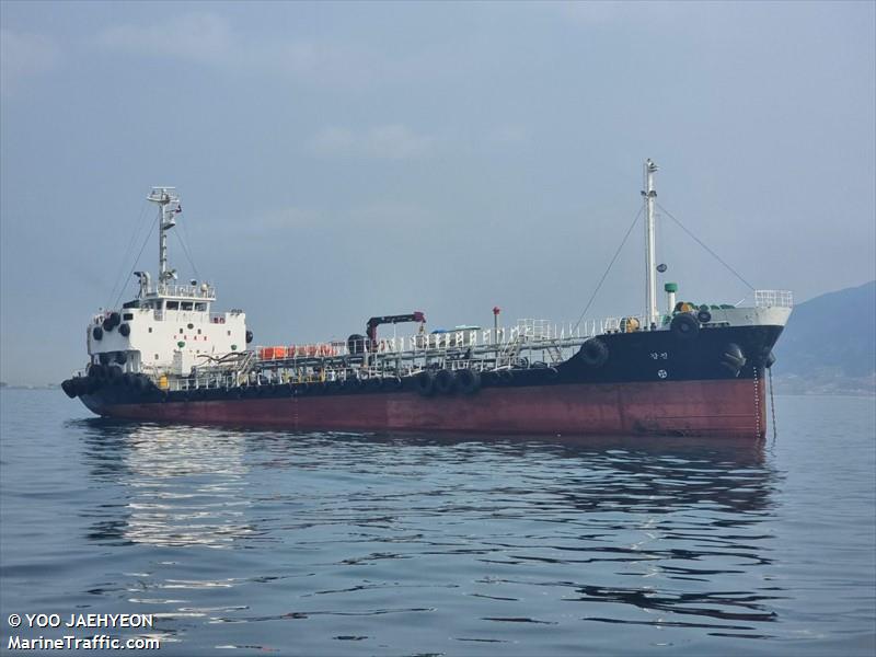 daecheon ace (Oil Products Tanker) - IMO , MMSI 440103700, Call Sign 210023 under the flag of Korea