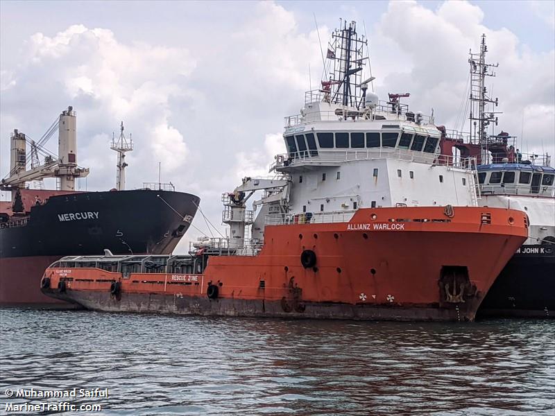 allianz warlock (Offshore Tug/Supply Ship) - IMO 9250048, MMSI 376789000, Call Sign J8B6220 under the flag of St Vincent & Grenadines