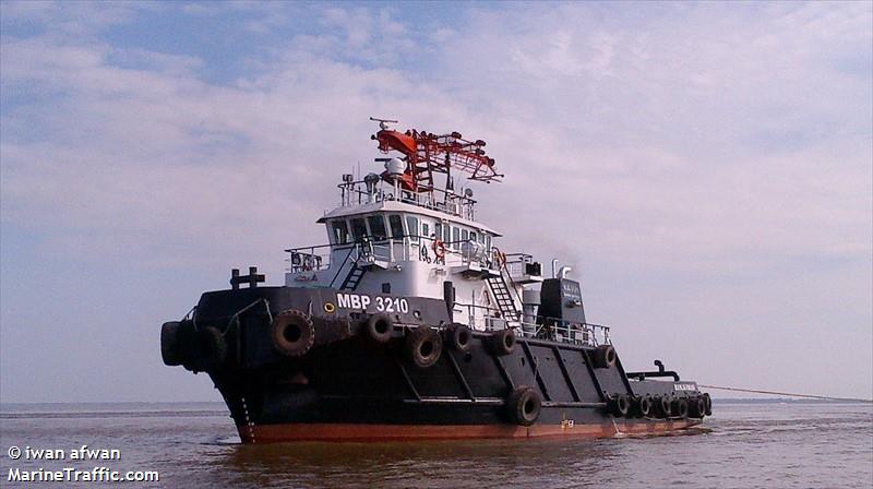 mbp3210 (Tug) - IMO 9676802, MMSI 525022211, Call Sign JZGV under the flag of Indonesia