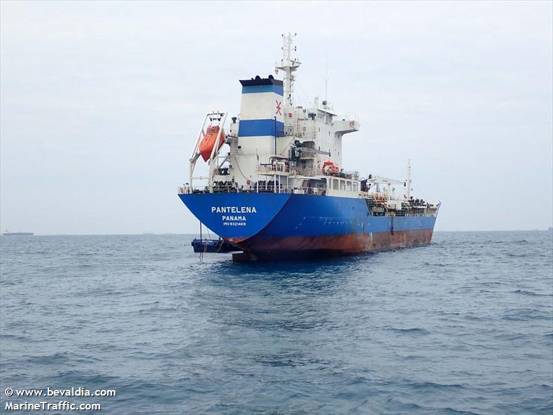 elena ii (Chemical/Oil Products Tanker) - IMO 9321469, MMSI 620906000, Call Sign D6A2915 under the flag of Comoros