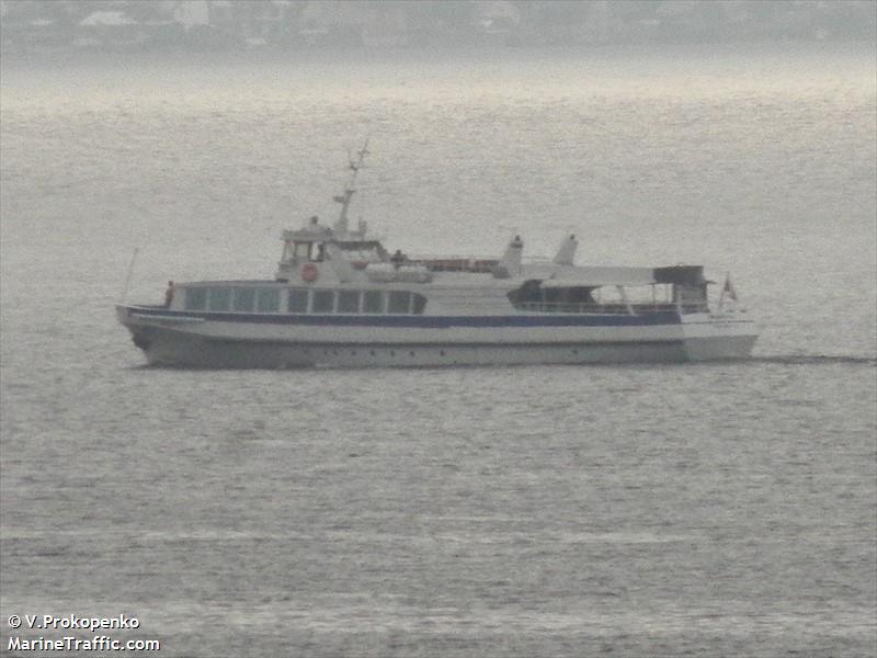 meridian (Passenger ship) - IMO , MMSI 273348940 under the flag of Russia