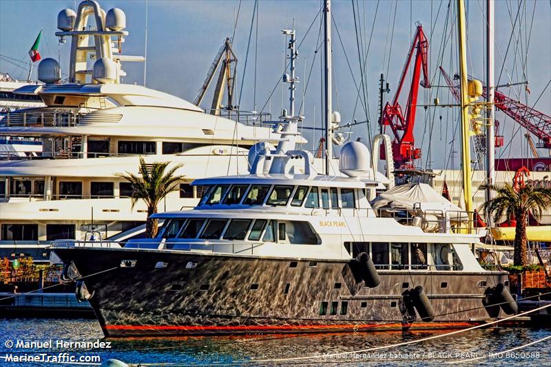 black pearl (Pleasure craft) - IMO , MMSI 378113239, Call Sign ZJL2298 under the flag of British Virgin Islands