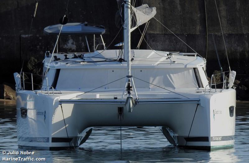 seahorses (Sailing vessel) - IMO , MMSI 232039061, Call Sign MKIR9 under the flag of United Kingdom (UK)