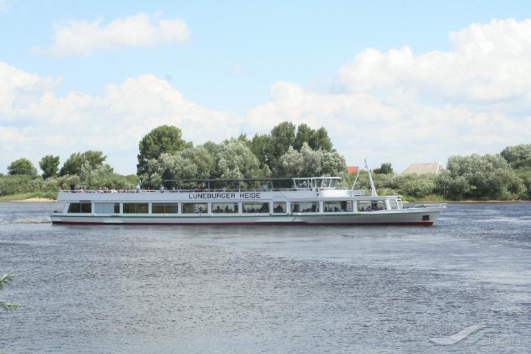 lueneburger heide (Passenger ship) - IMO , MMSI 211751170, Call Sign DC2169 under the flag of Germany