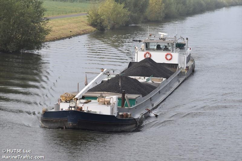 pia (Unknown) - IMO , MMSI 244010573, Call Sign PD7004 under the flag of Netherlands