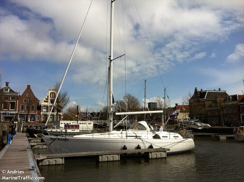 bear necessity (Pleasure craft) - IMO , MMSI 244070202, Call Sign PI8084 under the flag of Netherlands