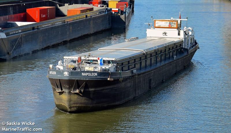 napoleon (Cargo ship) - IMO , MMSI 244660601, Call Sign PD7825 under the flag of Netherlands