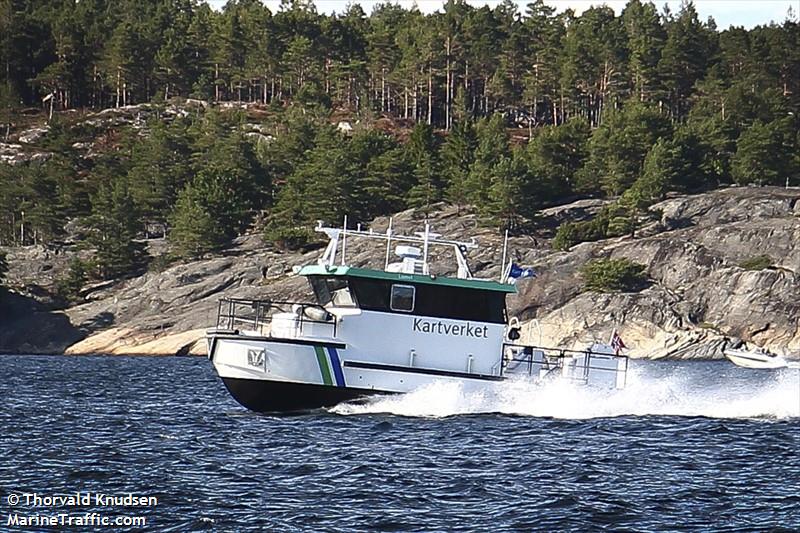 lomvi (HSC) - IMO , MMSI 257565800, Call Sign LF5485 under the flag of Norway