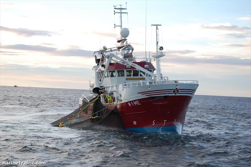 einarson (Fishing Vessel) - IMO 9286700, MMSI 257580600, Call Sign LMCE under the flag of Norway