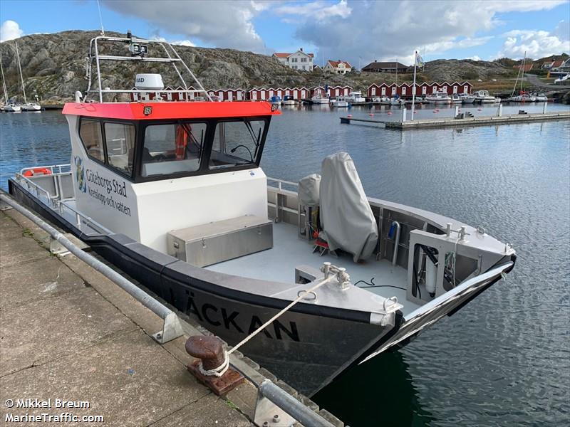 lackan (Pleasure craft) - IMO , MMSI 265811670, Call Sign 7SA2861 under the flag of Sweden