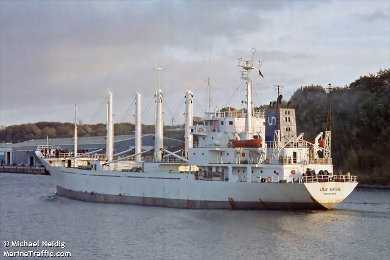 dicha uno (Refrigerated Cargo Ship) - IMO 8029026, MMSI 312391000, Call Sign V3GL under the flag of Belize
