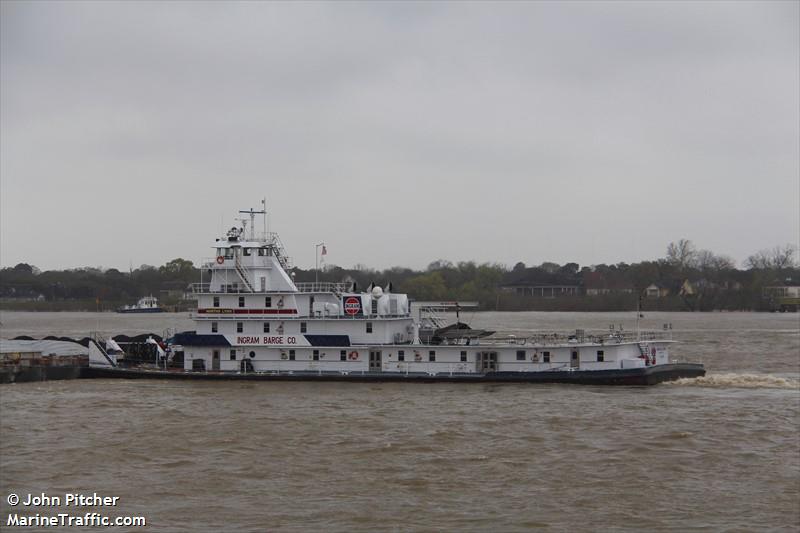 martha lynn (Tug) - IMO 8836637, MMSI 367533020, Call Sign WDK9624 under the flag of United States (USA)