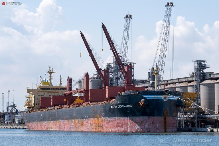 astra centaurus (Bulk Carrier) - IMO 9611802, MMSI 538004714, Call Sign V7YR3 under the flag of Marshall Islands