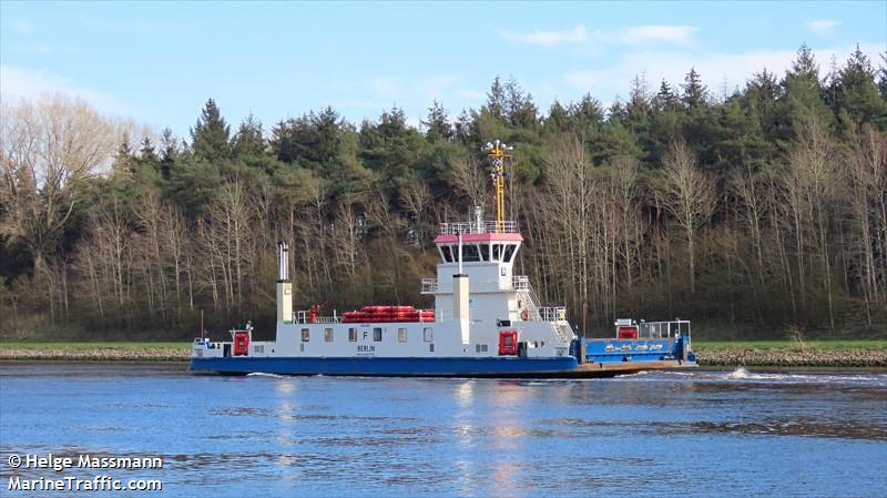 berlin (Passenger ship) - IMO , MMSI 211508570, Call Sign DB9289 under the flag of Germany