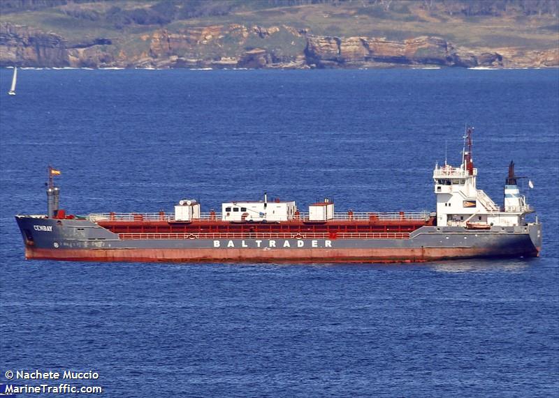 cembay (Cement Carrier) - IMO 9183465, MMSI 212542000, Call Sign P3VT7 under the flag of Cyprus