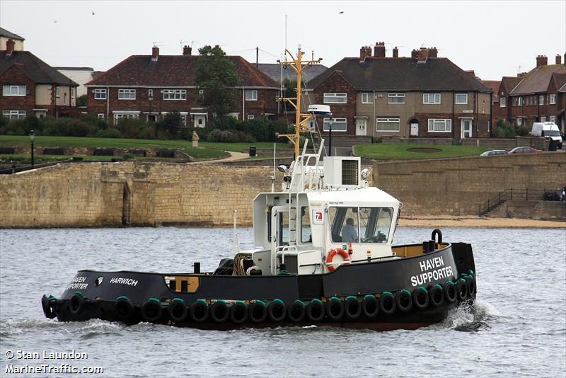 haven supporter (Tug) - IMO , MMSI 235081174, Call Sign 2DPL4 under the flag of United Kingdom (UK)
