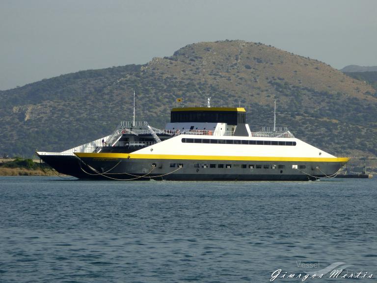 glykofilousa v (Passenger/Ro-Ro Cargo Ship) - IMO 9816646, MMSI 239999500, Call Sign SVA7382 under the flag of Greece