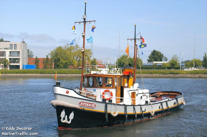 atina iii (Tug) - IMO , MMSI 244620593, Call Sign PE8831 under the flag of Netherlands