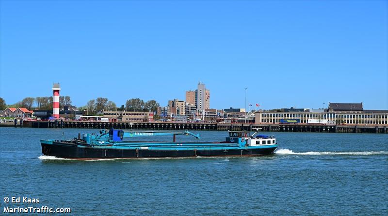 invotis (Cargo ship) - IMO , MMSI 244650129, Call Sign PD2891 under the flag of Netherlands