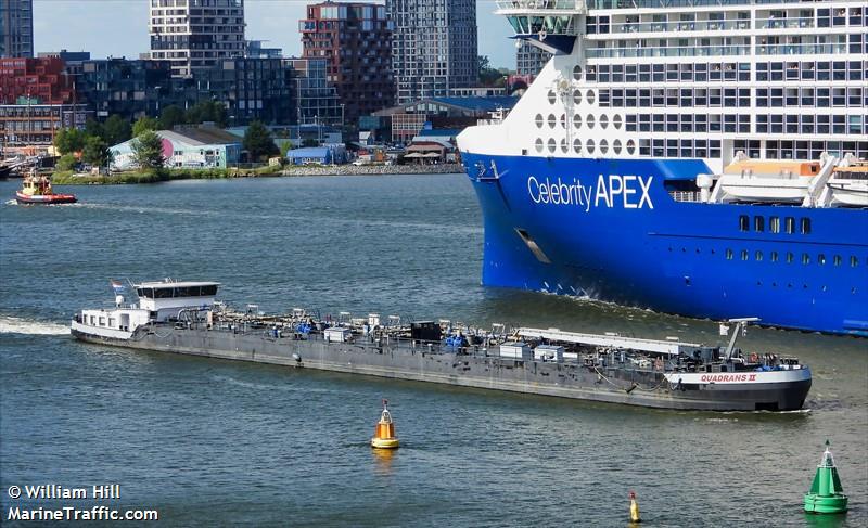 quadrans 2 (Tanker) - IMO , MMSI 244650607, Call Sign PB3932 under the flag of Netherlands