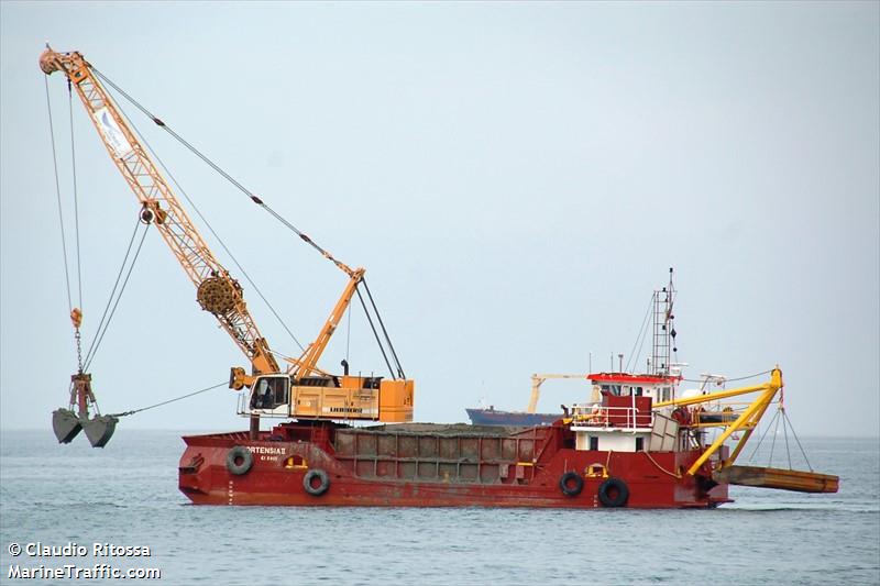 ortensia (Dredger) - IMO 8664931, MMSI 247214800, Call Sign IZPL under the flag of Italy