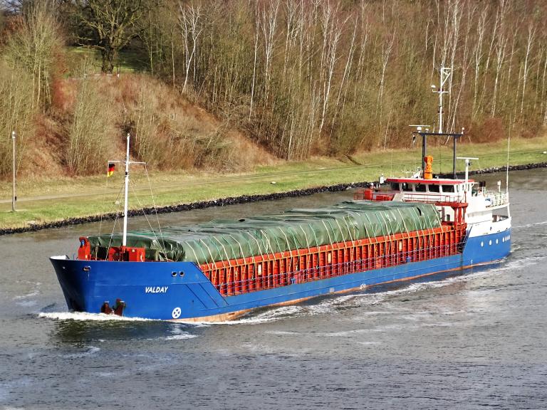 valday (General Cargo Ship) - IMO 9142576, MMSI 305094000, Call Sign V2CS5 under the flag of Antigua & Barbuda