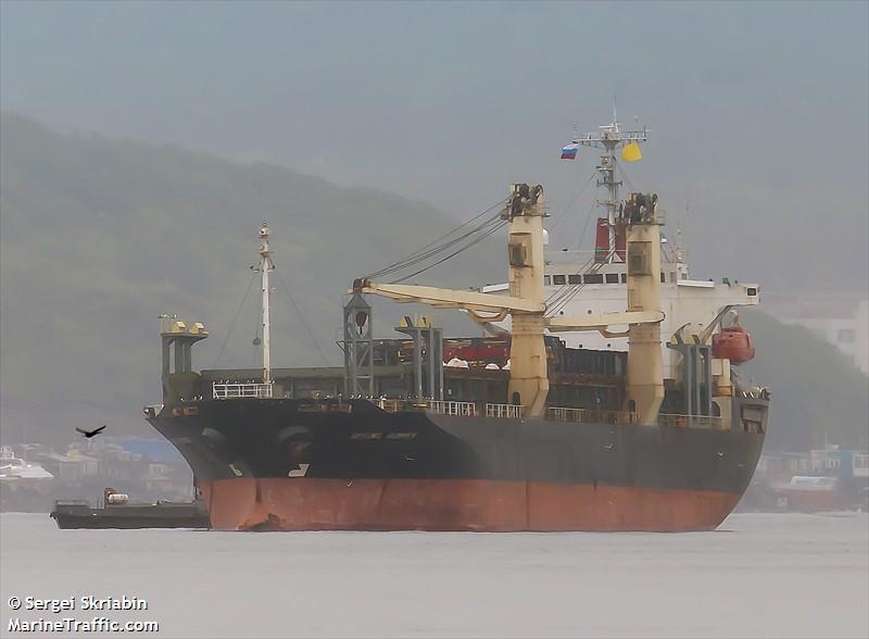 spring hummer (Ro-Ro Cargo Ship) - IMO 9114529, MMSI 312215000, Call Sign V3AK2 under the flag of Belize