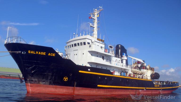 salvage ace (Tug) - IMO 7626841, MMSI 376513000, Call Sign J8VJ8 under the flag of St Vincent & Grenadines