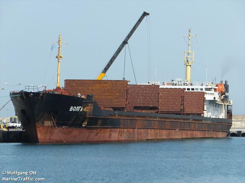 volga-4007 (General Cargo Ship) - IMO 8728816, MMSI 518100106, Call Sign E5U3051 under the flag of Cook Islands
